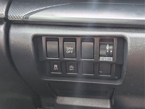 Used 2023 Subaru Forester AWD/4WD image 21