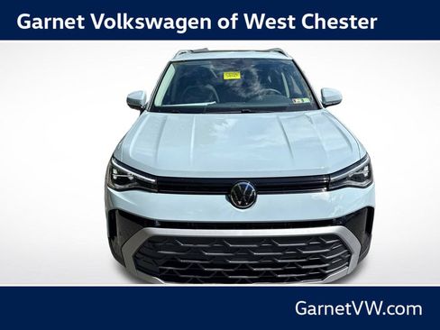 New 2026 Volkswagen Taos SE AWD/4WD image 8