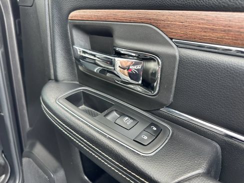 Used 2018 RAM 2500 Laramie w/ Snow Chief Group AWD/4WD image 36
