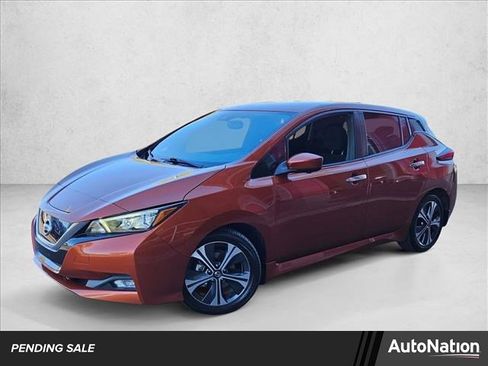 Used 2022 Nissan Leaf SV w/ SV Technology Package image 1
