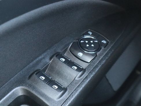 Used 2018 Ford Fusion SE w/ Fusion SE Technology Package FWD image 24
