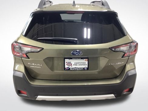 Certified 2025 Subaru Outback Limited AWD/4WD image 5