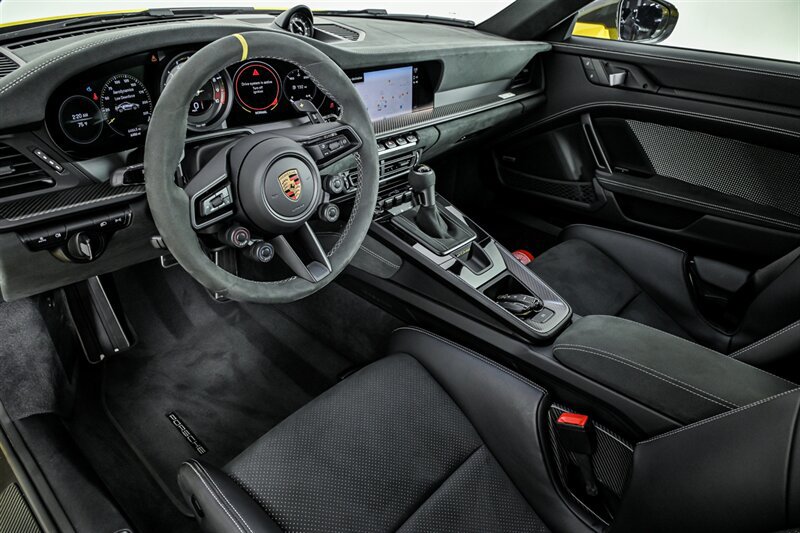 Used 2024 Porsche 911 GT3 RS RWD image 17