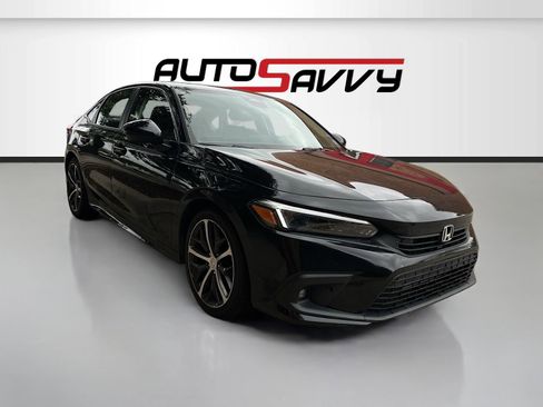 Used 2024 Honda Civic Touring image 1