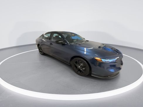 New 2025 Honda Accord SE image 2