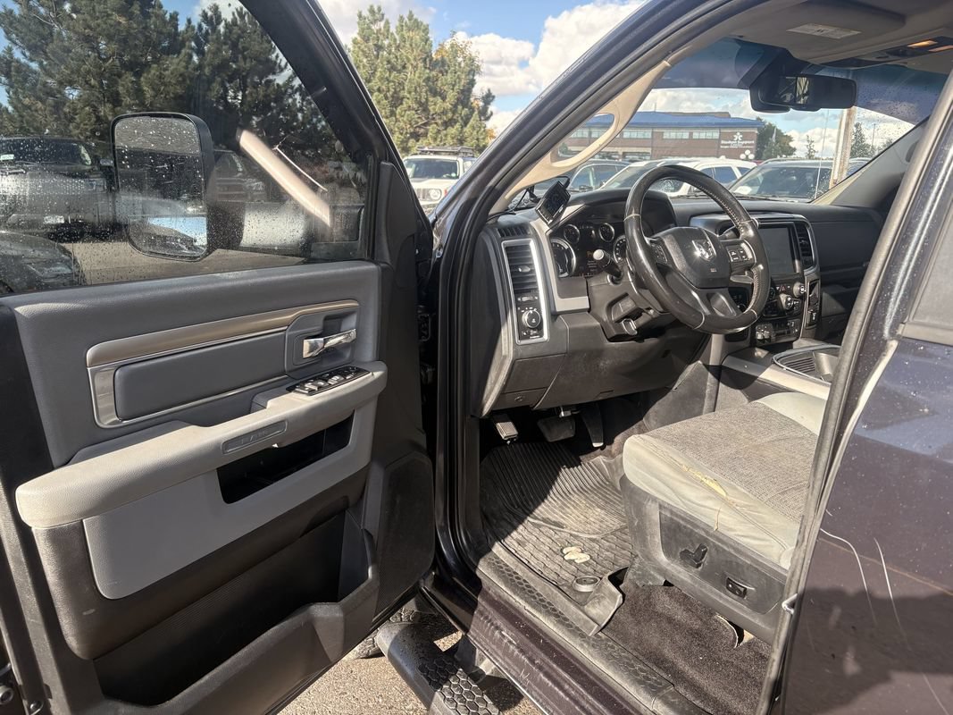 Used 2017 RAM 3500 Big Horn AWD/4WD image 10