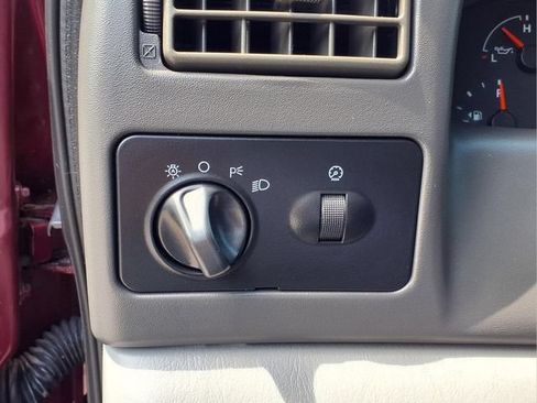 Used 2004 Ford F250 XLT AWD/4WD image 13