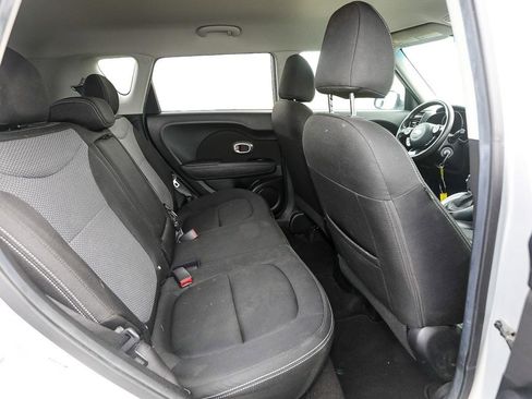 Used 2018 Kia Soul + image 22