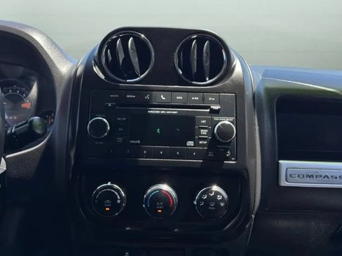 Used 2016 Jeep Compass Sport w/ Power Value Group FWD image 26