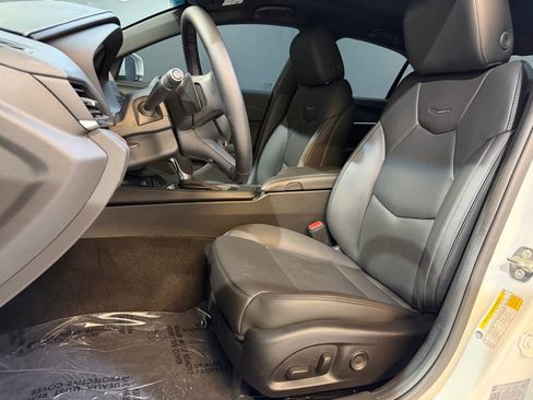 Certified 2025 Cadillac CT4 Premium Luxury RWD image 5