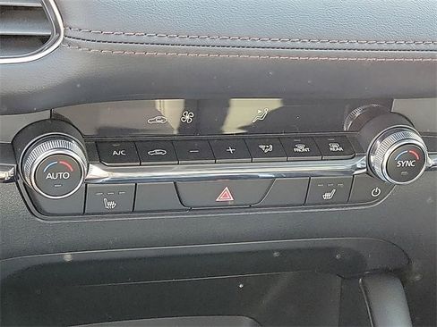 New 2026 MAZDA MAZDA3 2.5 S Hatchback w/ Premium Pkg image 11