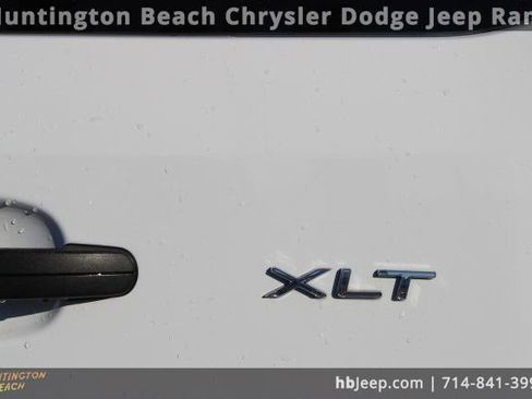 Used 2023 Ford Transit 350 XLT image 8