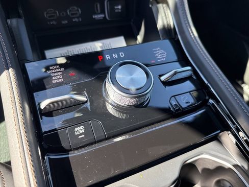 New 2025 Jeep Grand Cherokee L Summit image 34