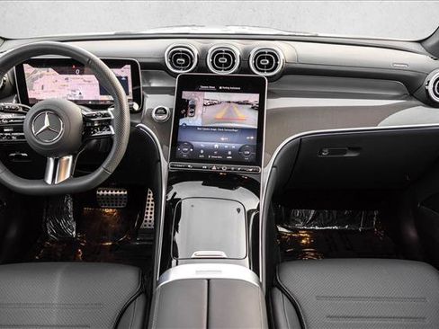 Certified 2026 Mercedes-Benz GLC 300 4MATIC image 24