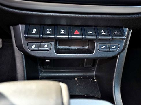 Used 2018 Chevrolet Colorado ZR2 AWD/4WD image 26