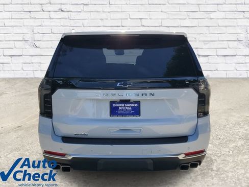 Used 2026 Chevrolet Suburban High Country RWD image 3