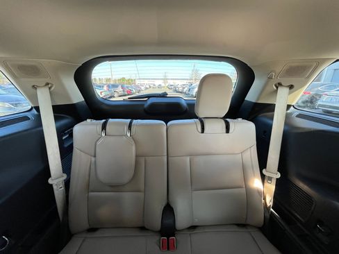 Used 2021 Ford Explorer Limited w/ Equipment Group 301A image 25