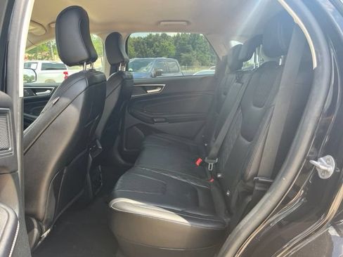 Used 2024 Ford Edge Titanium AWD/4WD image 11