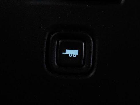 Used 2024 Chevrolet Express 2500 w/ Driver Convenience Package image 29