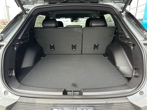 New 2026 Chevrolet Equinox EV LT image 14