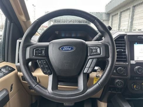 Used 2018 Ford F150 XLT w/ Equipment Group 302A Luxury image 19
