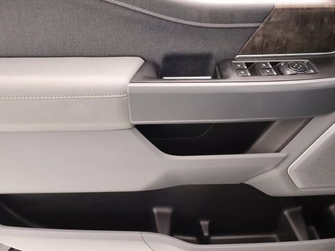 Used 2023 Ford F150 Lariat w/ Equipment Group 502A High image 18