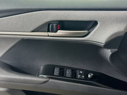 Used 2025 Toyota Camry LE FWD image 13