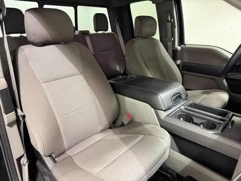 Used 2019 Ford F150 XLT w/ Equipment Group 302A Luxury AWD/4WD image 28