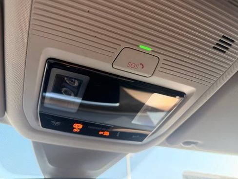 Certified 2024 Volkswagen Atlas SE AWD/4WD image 26