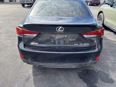 Used 2018 Lexus IS 300 F Sport w/ F Sport Package image 8