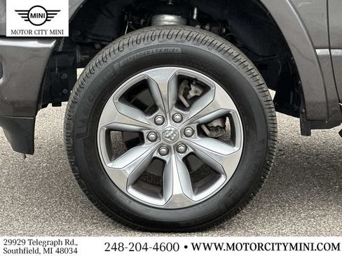 Used 2022 RAM 1500 Limited AWD/4WD image 11