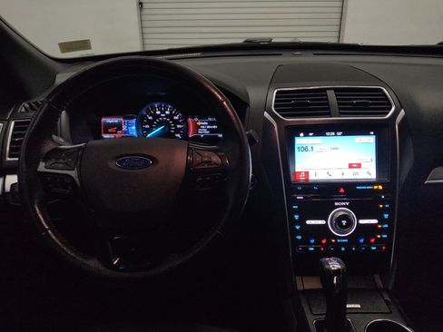 Used 2018 Ford Explorer Sport w/ Equipment Group 401A AWD/4WD image 22
