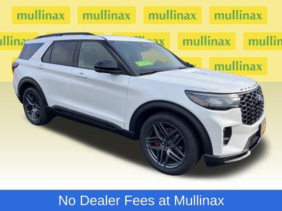 New 2026 Ford Explorer ST w/ Sun And Sound Package