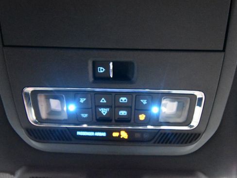 Used 2021 Ford F150 Lariat w/ Equipment Group 502A High image 26