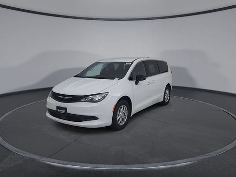 New 2027 Chrysler Pacifica LX FWD image 6