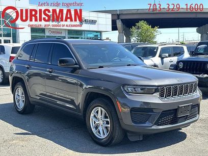 Used 2023 Jeep Grand Cherokee Laredo w/ Luxury Tech Group I