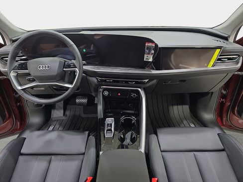 New 2025 Audi Q5 Prestige image 9