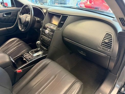 Used 2016 INFINITI QX70 2WD w/ Premium Package image 40