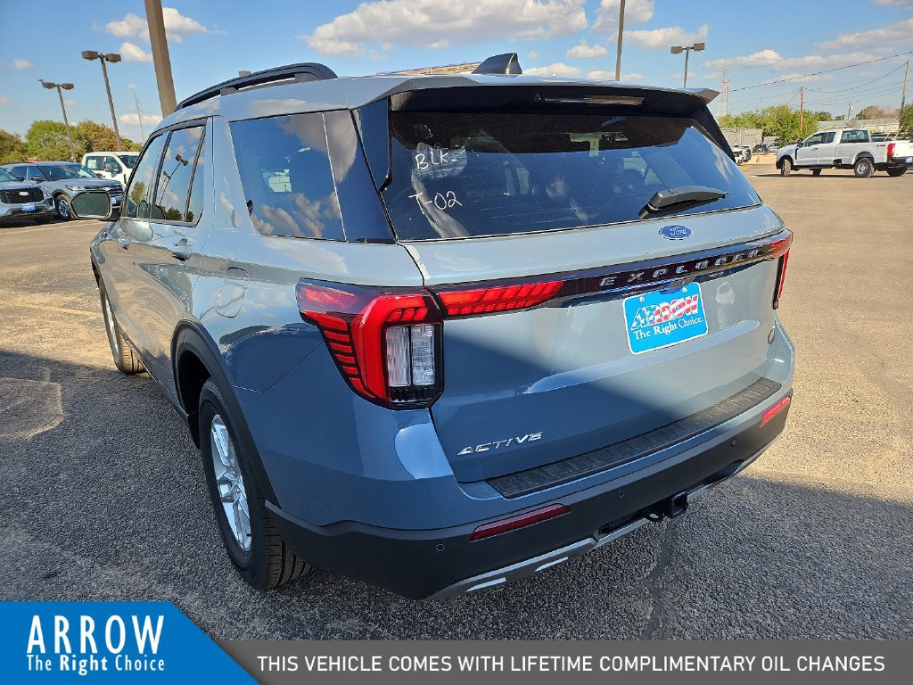 New 2026 Ford Explorer Active w/ Active Comfort Package RWD image 9