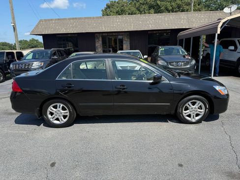 Used 2007 Honda Accord SE image 3