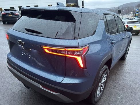 Used 2025 Chevrolet Equinox LT image 12