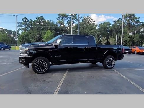 New 2025 RAM 2500 Limited AWD/4WD image 27