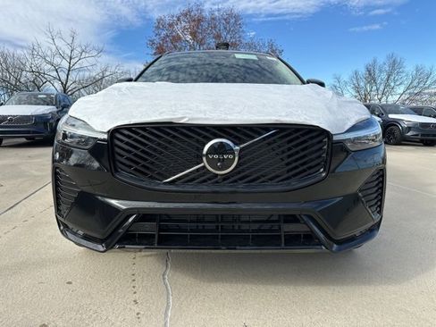 New 2026 Volvo XC60 B5 Plus w/ Protection Package Premier image 2