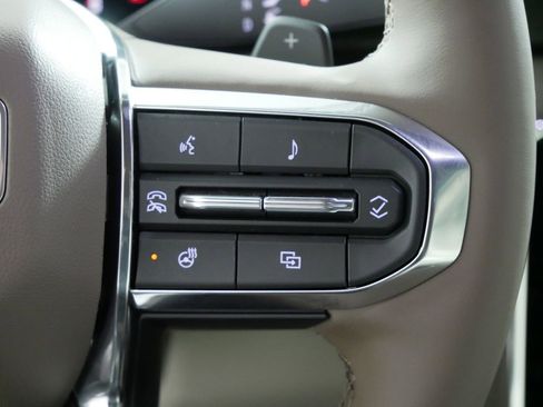 New 2026 GMC Yukon XL Denali w/ Denali Reserve Package image 19