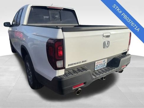 Used 2023 Honda Ridgeline RTL image 2
