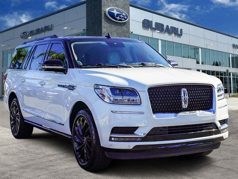 Used 2021 Lincoln Navigator L Black Label w/ Special Edition Package image 3