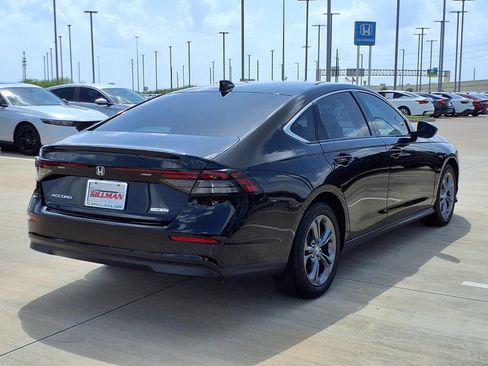 Used 2024 Honda Accord EX image 7