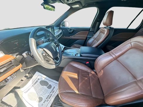 Certified 2022 Lincoln Aviator Grand Touring w/ Equipment Group 301A image 22