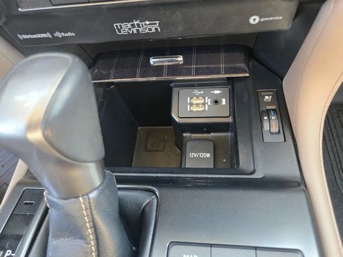 Used 2023 Lexus GX 460 Premium image 43