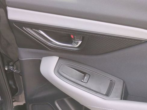 Used 2025 Subaru Outback Premium w/ Popular Package #1A image 37